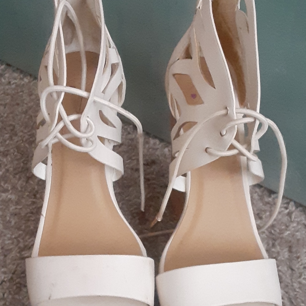 Open Toe Flower Wedges